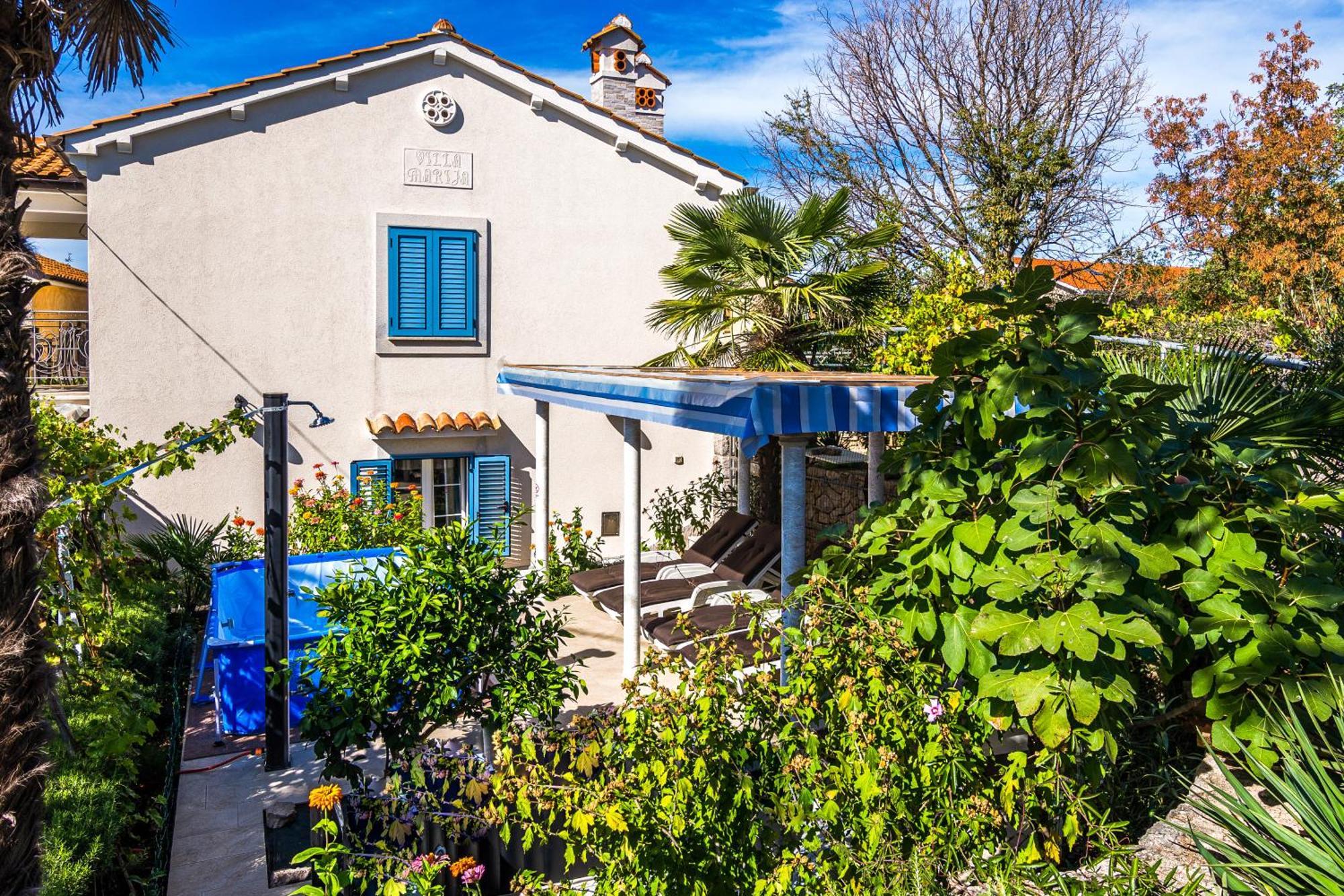Apartment Villa Marija, Pinezici Кърк Екстериор снимка